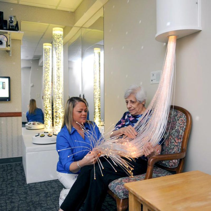 Sephardic Foundation on Aging Awards a $25,000 Grant to Jeffrey & Susan Brudnick Center for Living